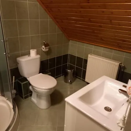 Mezesvoelgy Vendeghaz Veresegyház