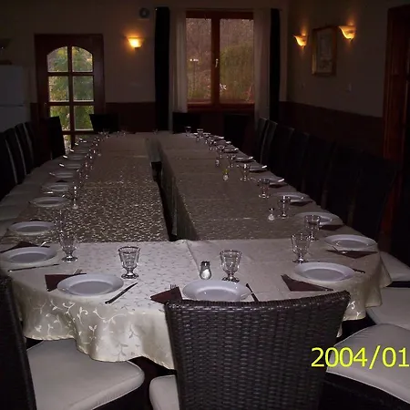 Mezesvoelgy Vendeghaz 3*